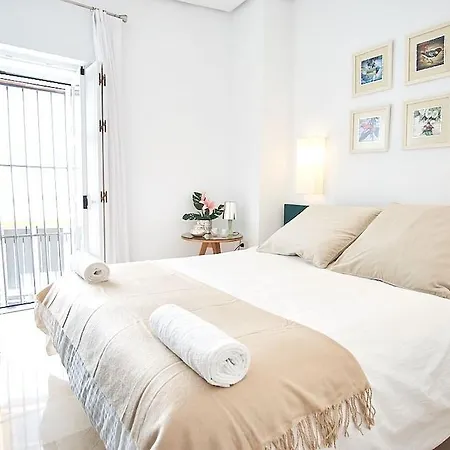 Apartamento Confortable Apto. Junto A La Catedral *